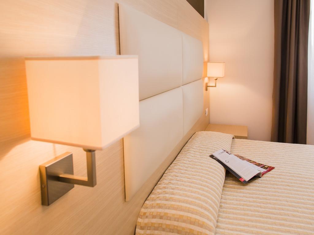 Hotel Regina Bolzano Kültér fotó
