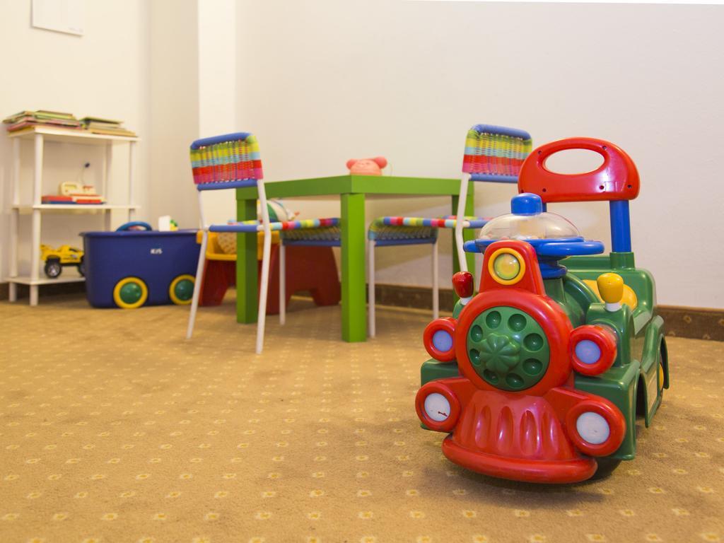 Hotel Regina Bolzano Kültér fotó