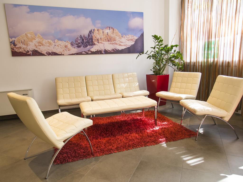 Hotel Regina Bolzano Kültér fotó