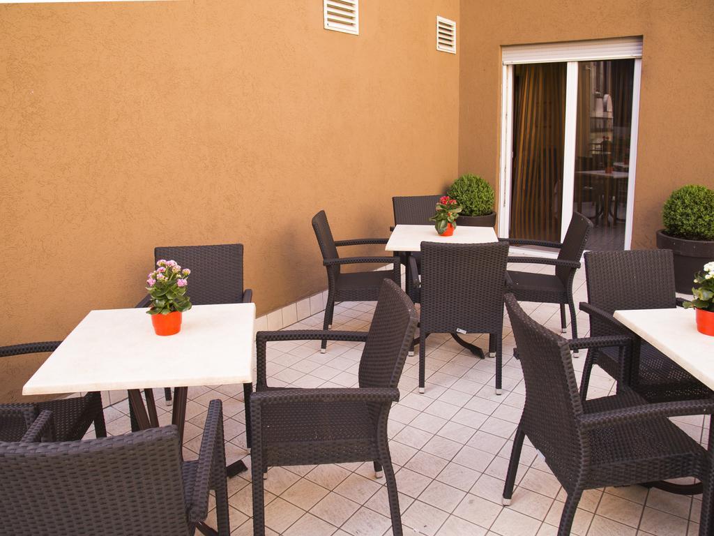 Hotel Regina Bolzano Kültér fotó